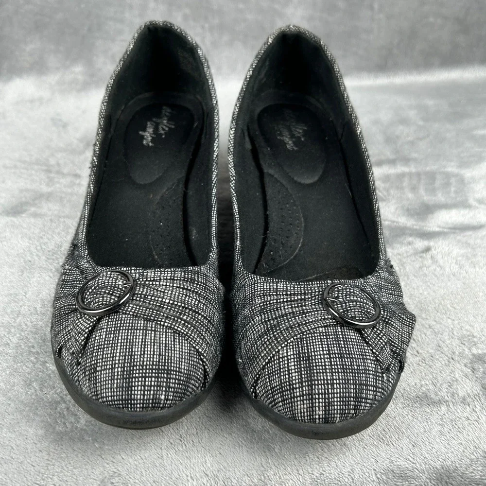 Dexflex Comfort Womens Black White Textured Buckle Wedge Pumps Size 12